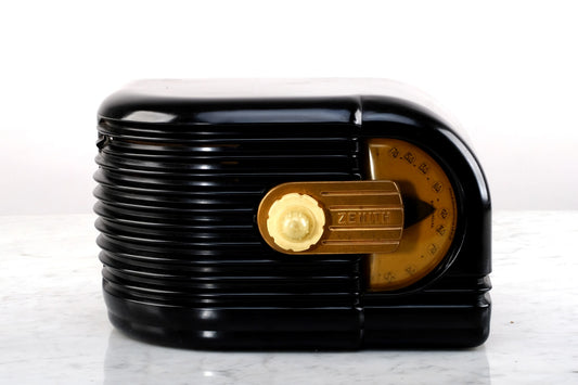 ZENITH RADIO