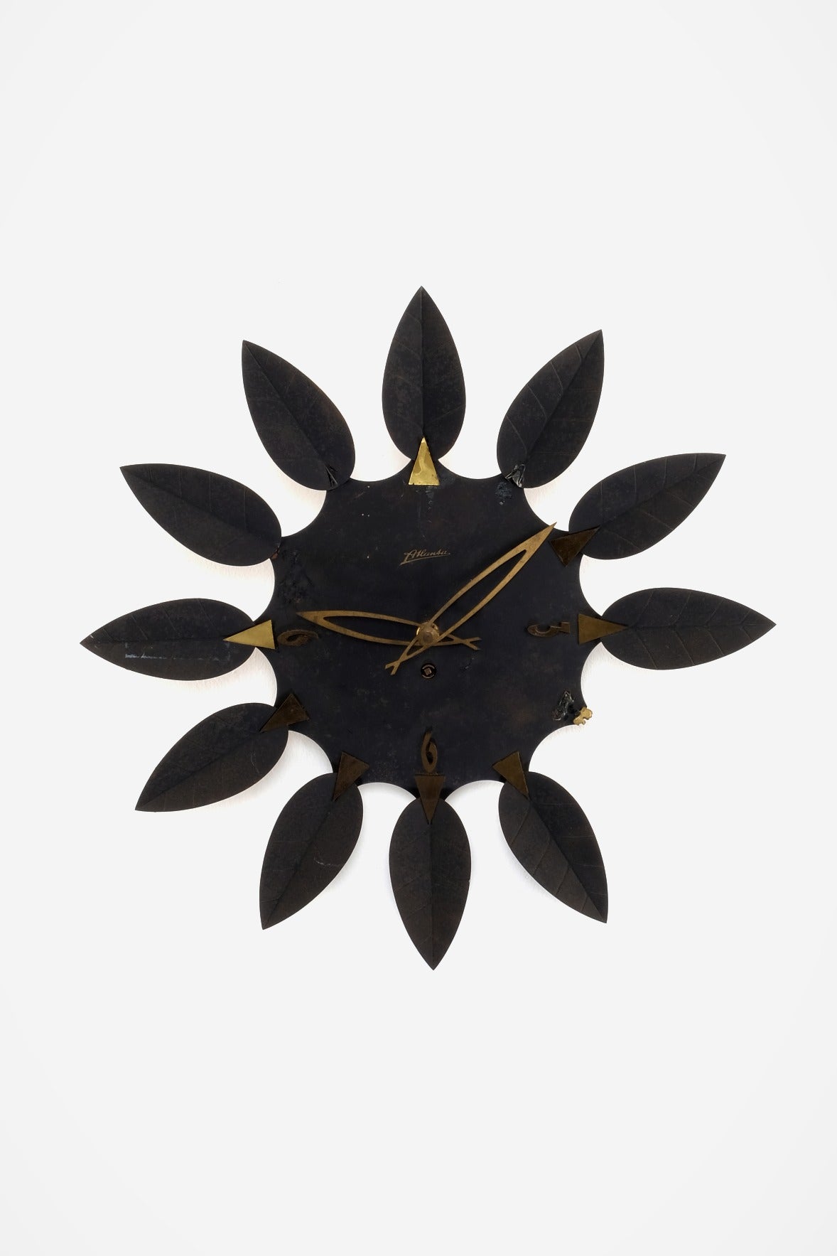 Art deco Atlansa Leaves