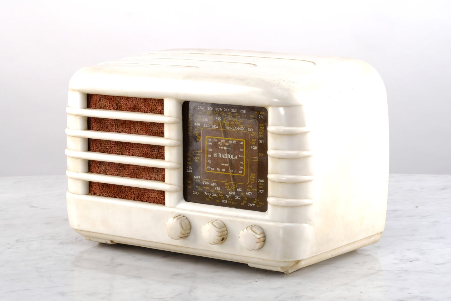 RADIOLA RADIO