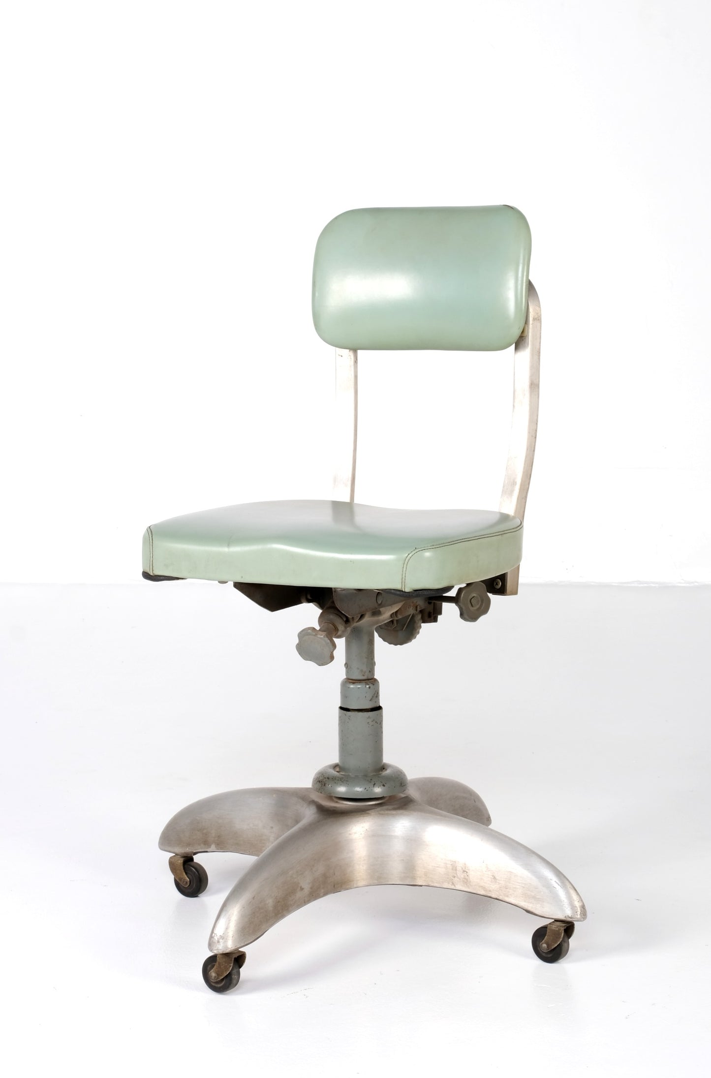 INDUSTRIAL OFFICE SWIVEL ARMLESS CHAIR BY: GOODFORM