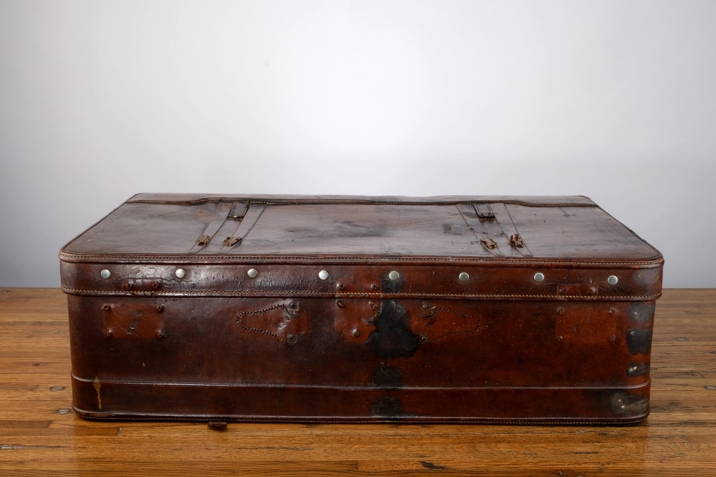 UNKNOWN LEATHER LUGGAGE