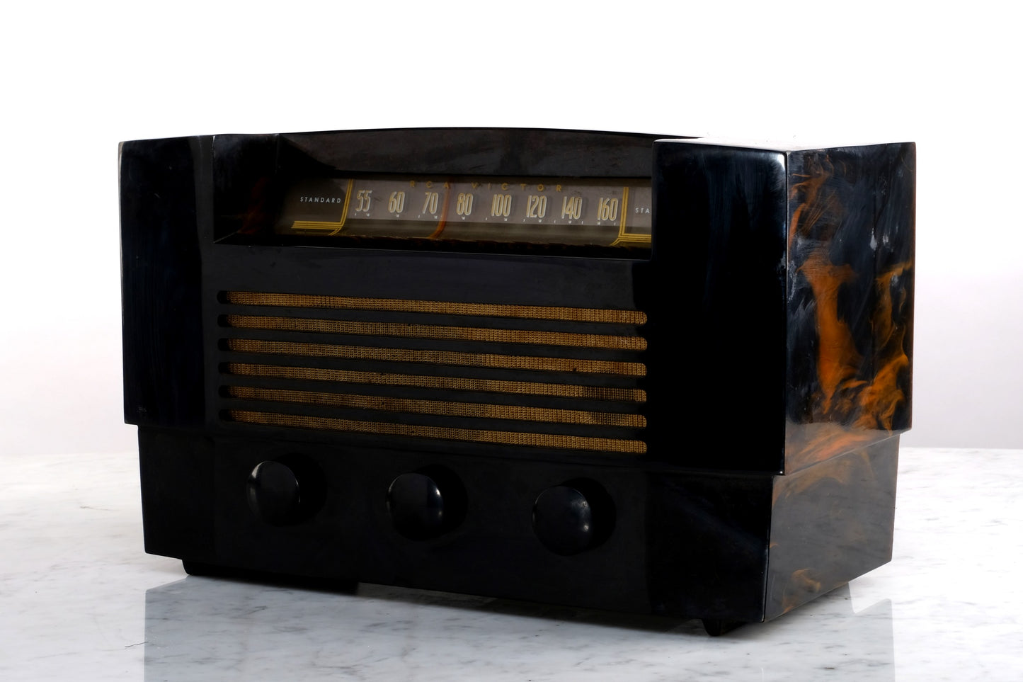 RCA VICTOR RADIO