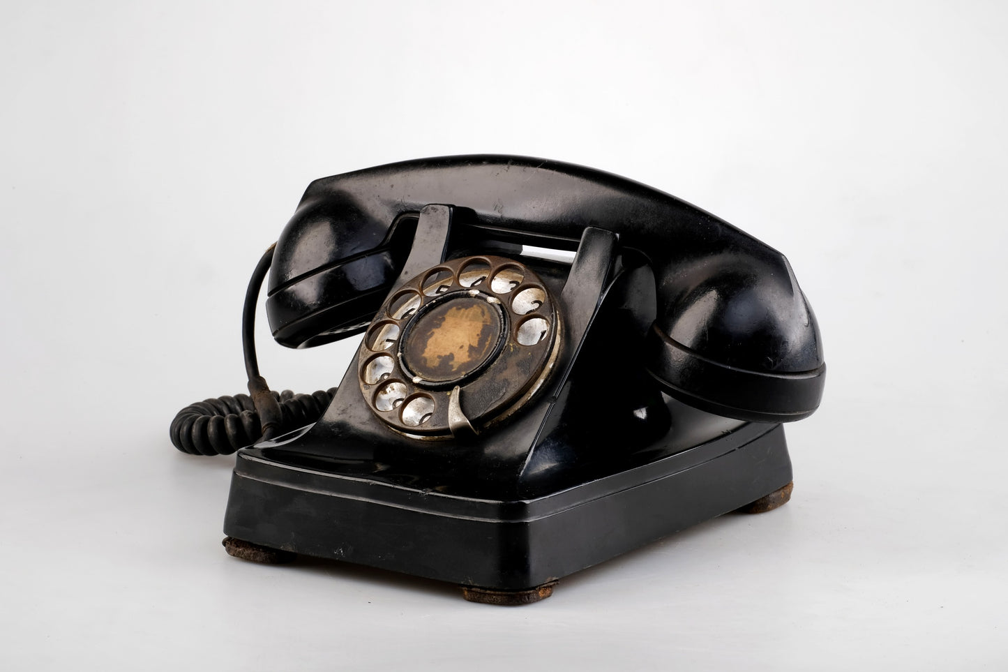 WESTERN ELECTRIC DESK PHONE