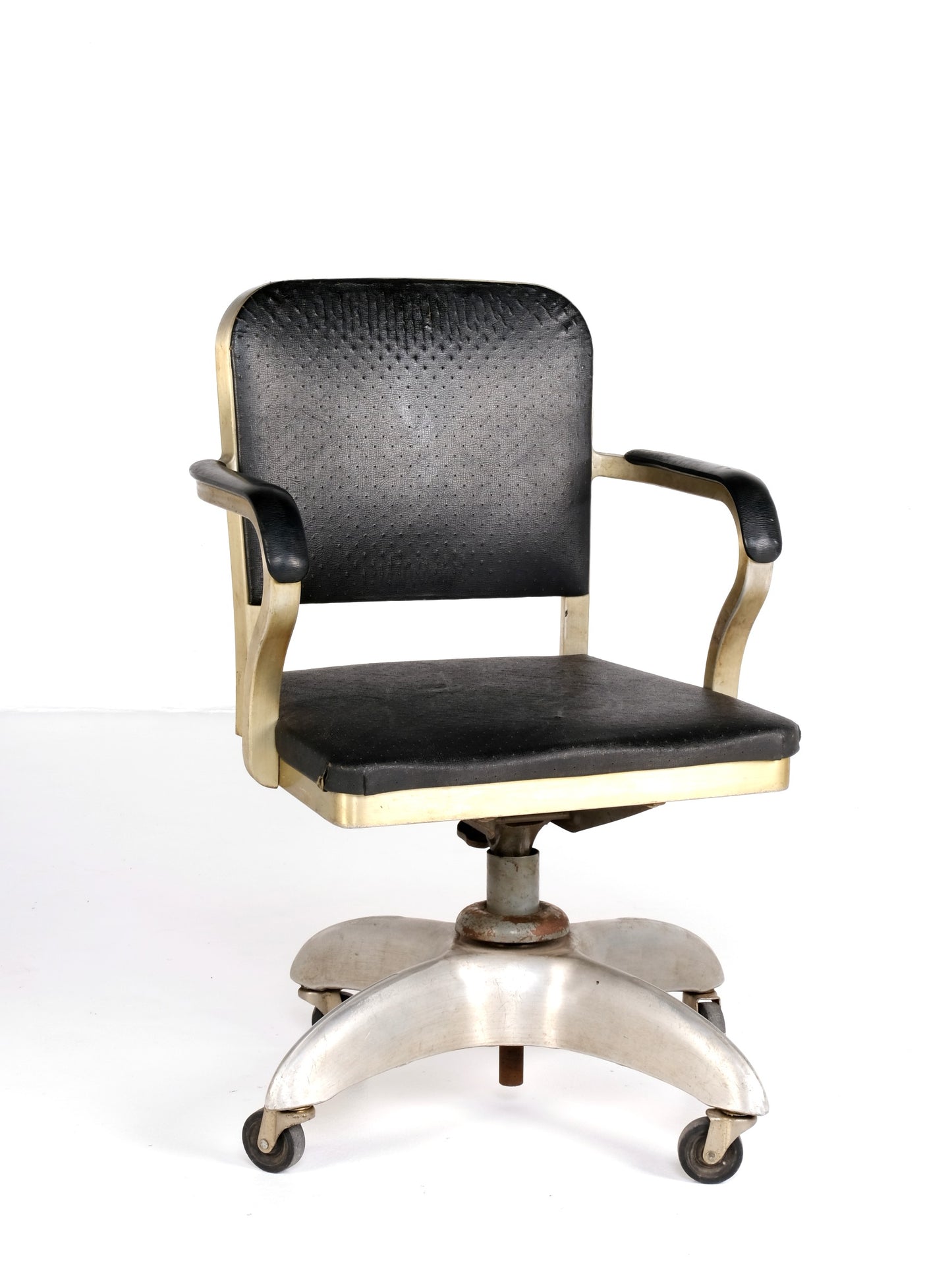 INDUSTRIAL OFFICE SWIVEL ARMCHAIRS BY: GOODFORM
