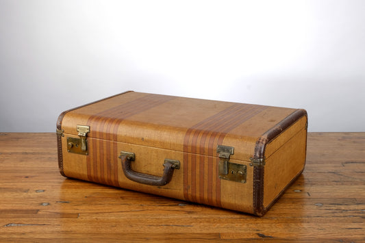 LINED LUGGAGE