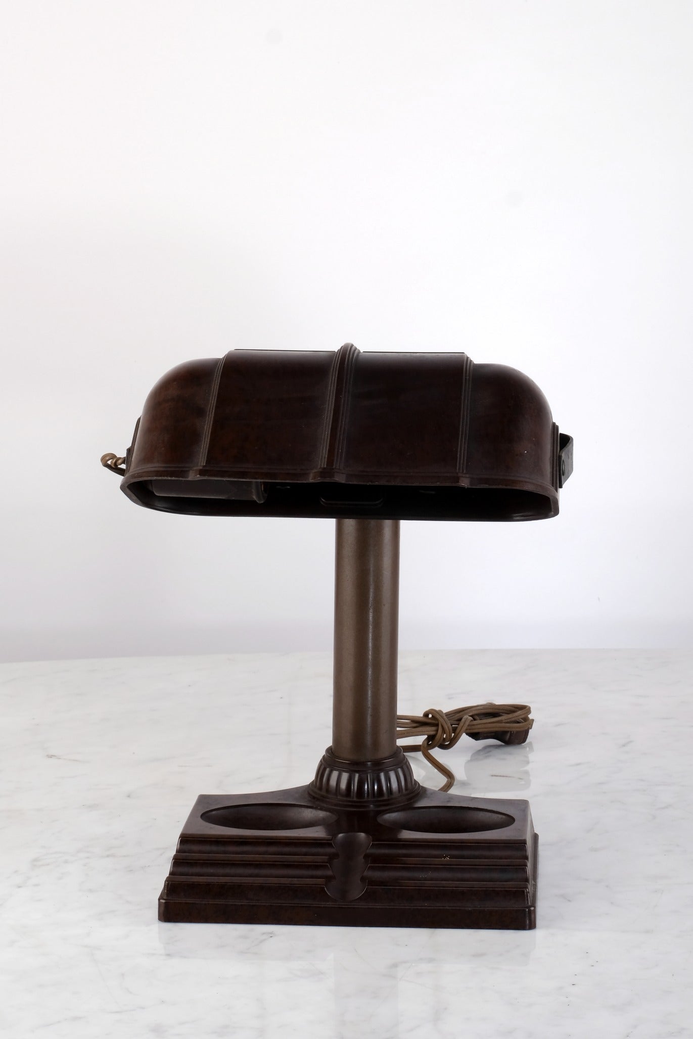 VINTAGE BRASS OFFICE TABLE LAMP