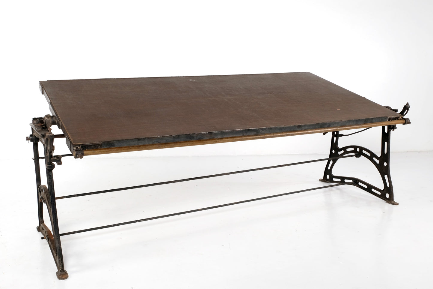ARTDECO LONG ASSEMBLE DRAFTING TABLE BY: ATHOS