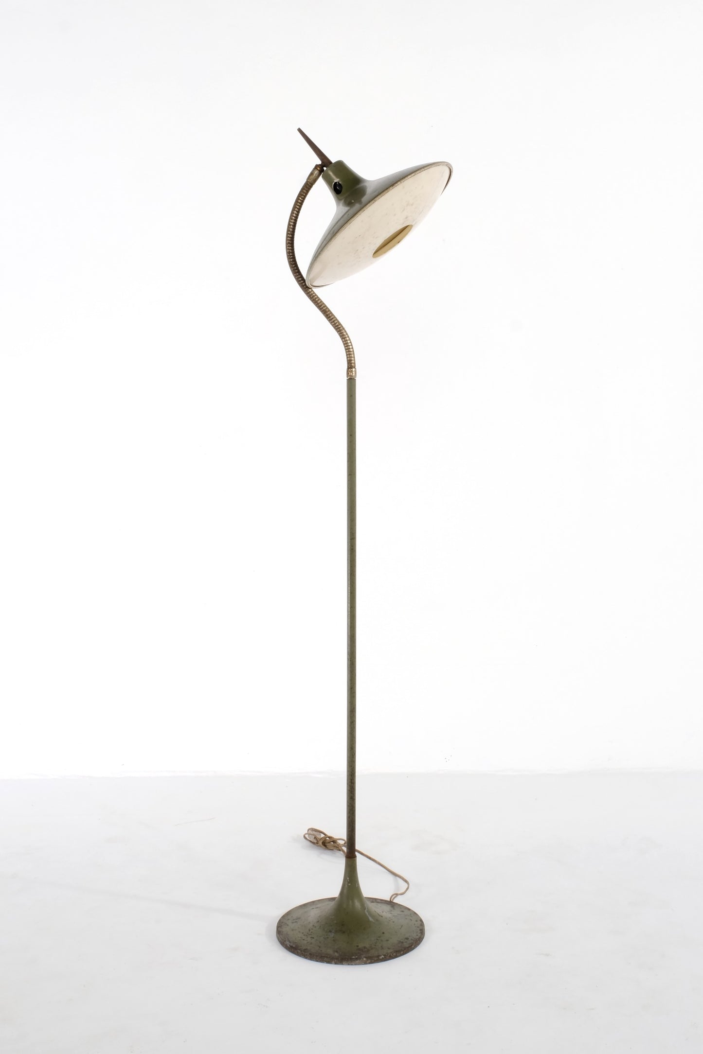 MID-CENTURY CLASSIC ROUND HEADED FLOOR LAMP SHADE