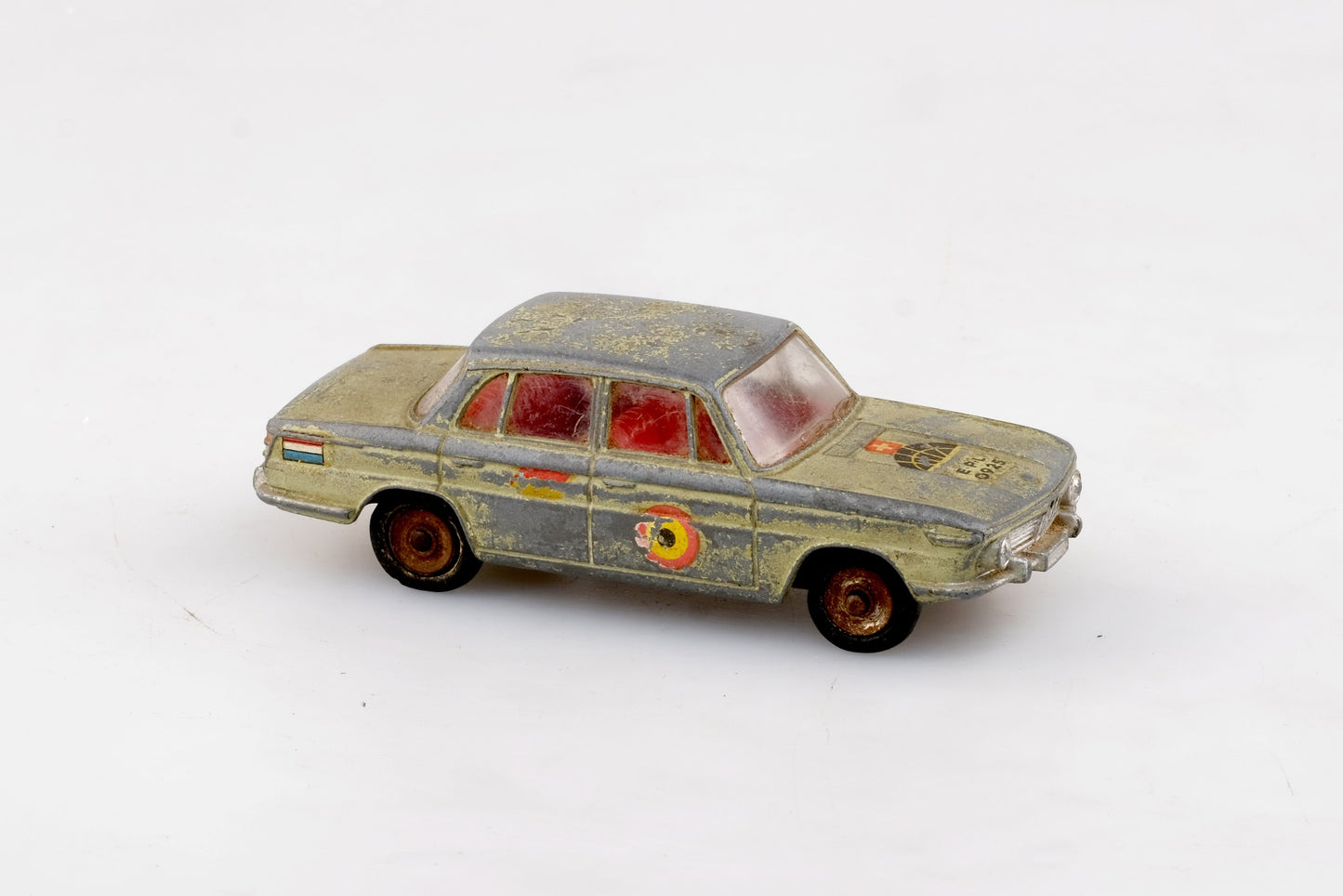 BMW 1500 DINKY TOYS