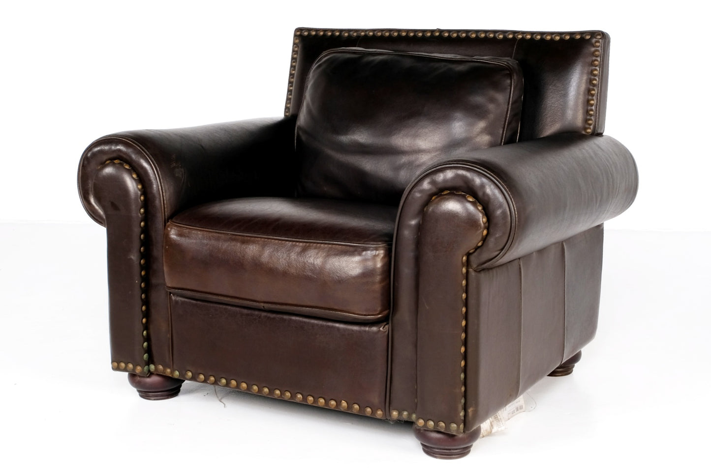 LEATHER ARMCHAIR MODEL: 2360