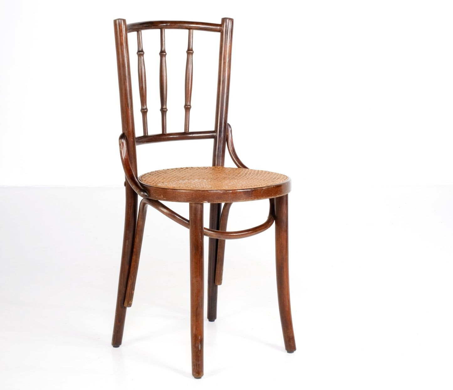 ANTIQUE RATTAN WINDSOR DINING CHAIR