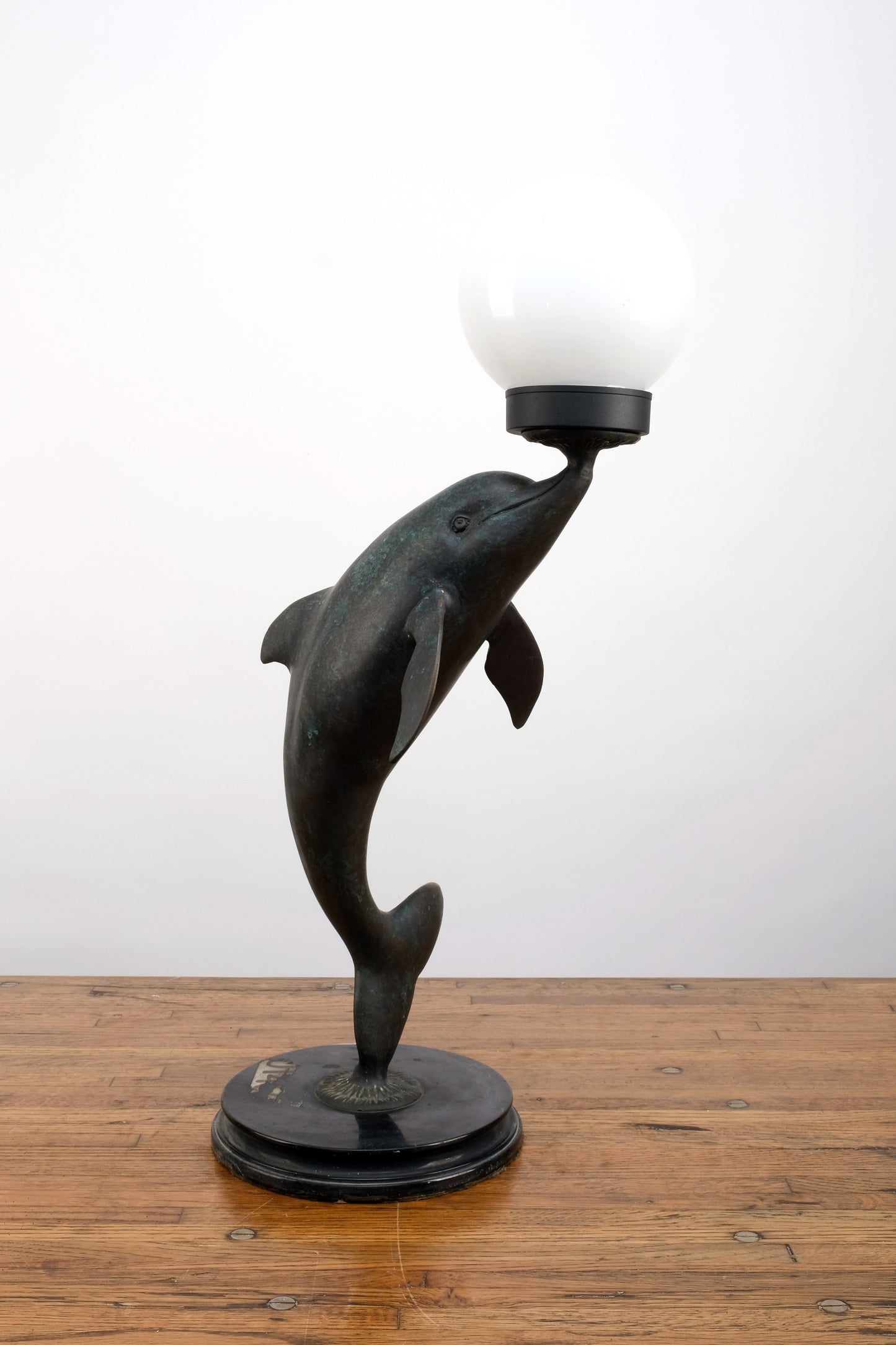 ART DECO DOLPHIN TABLE LAMP