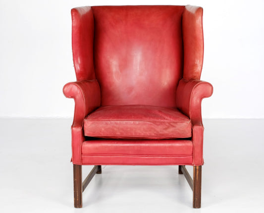 ENGLISH WINGBACK LEATHER CHAIR