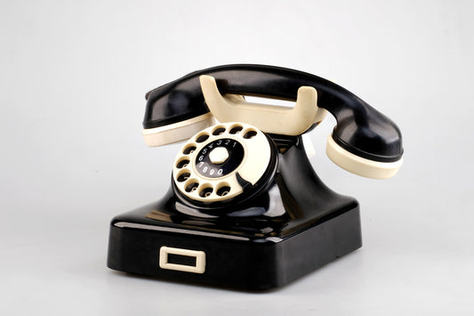 ART DECO GERMAN PHONE