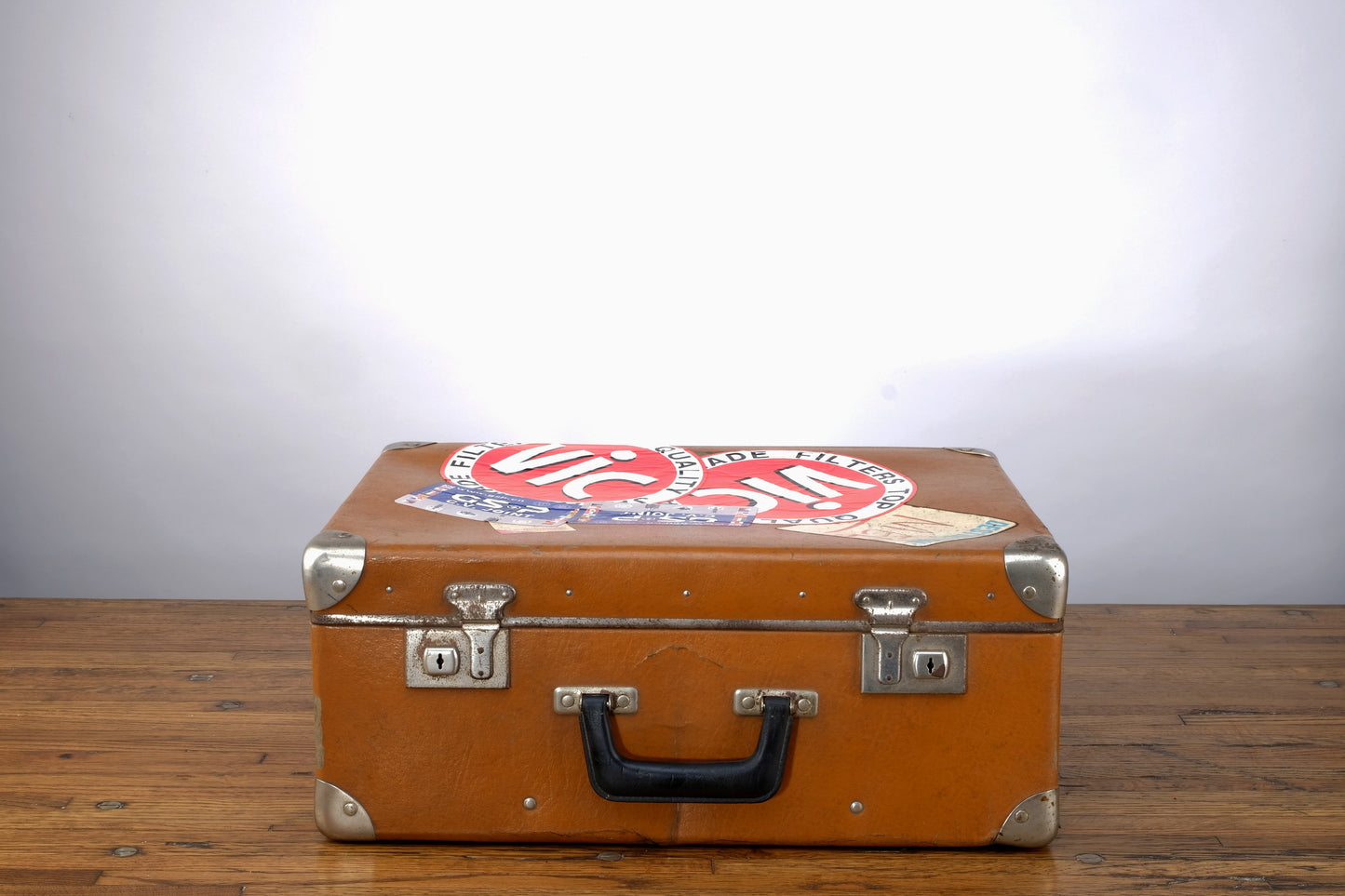 UNKNOWN LEATHER COATED LUGGAGE