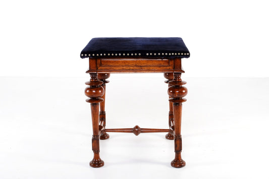 ANTIQUE ENGLISH END TABLE WITH DRAWER