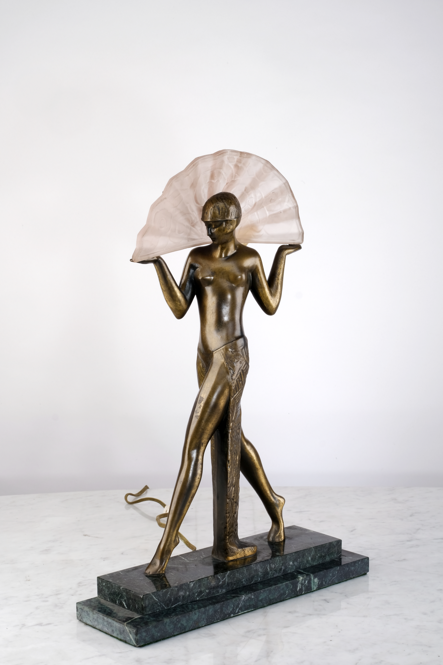 FRENCH ART DECO FEMALE SEMI NUDE BRONZE SCULPTURE TABLE LAMP