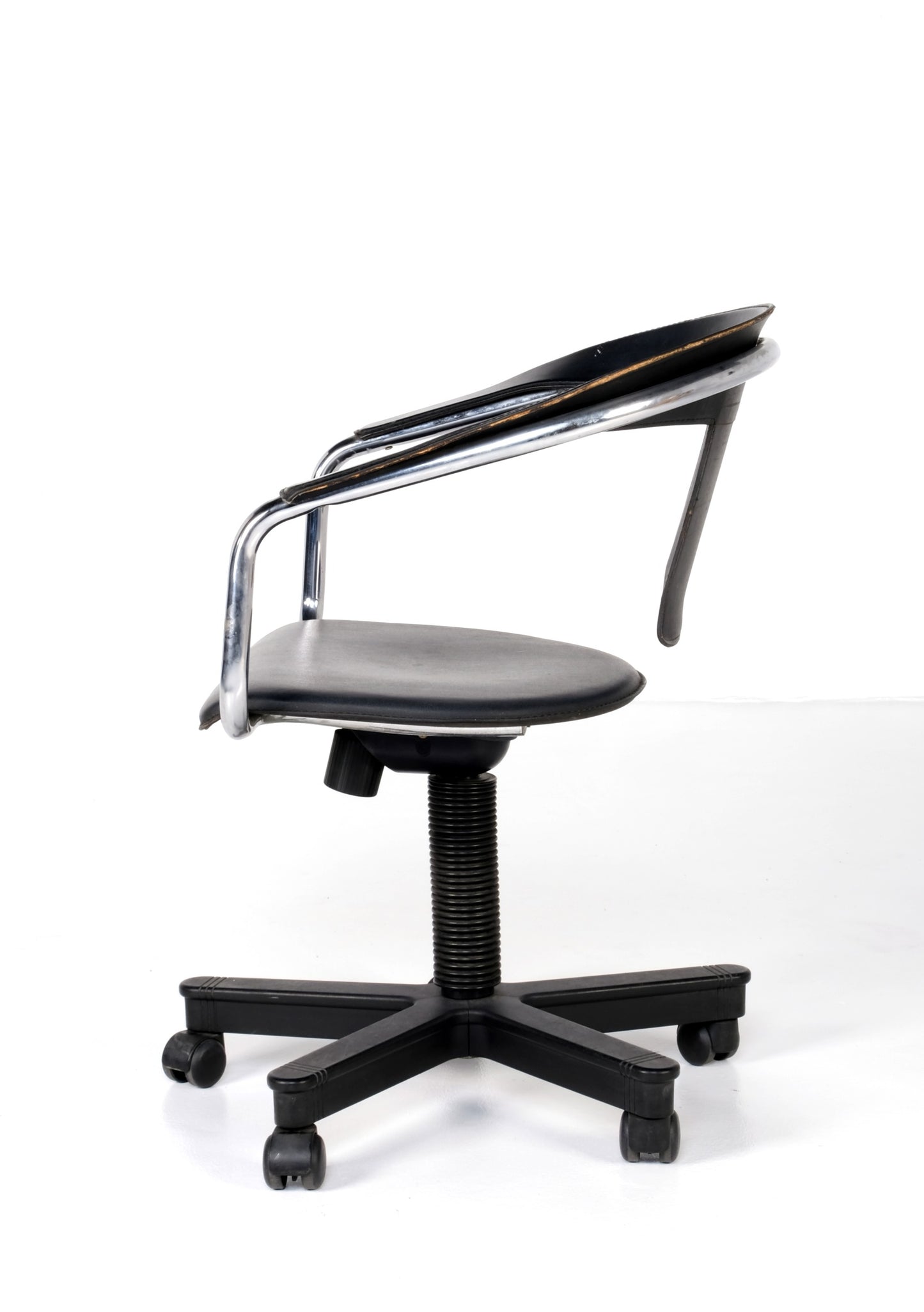 VINTAGE SWIVEL OFFICE ARMCHAIR