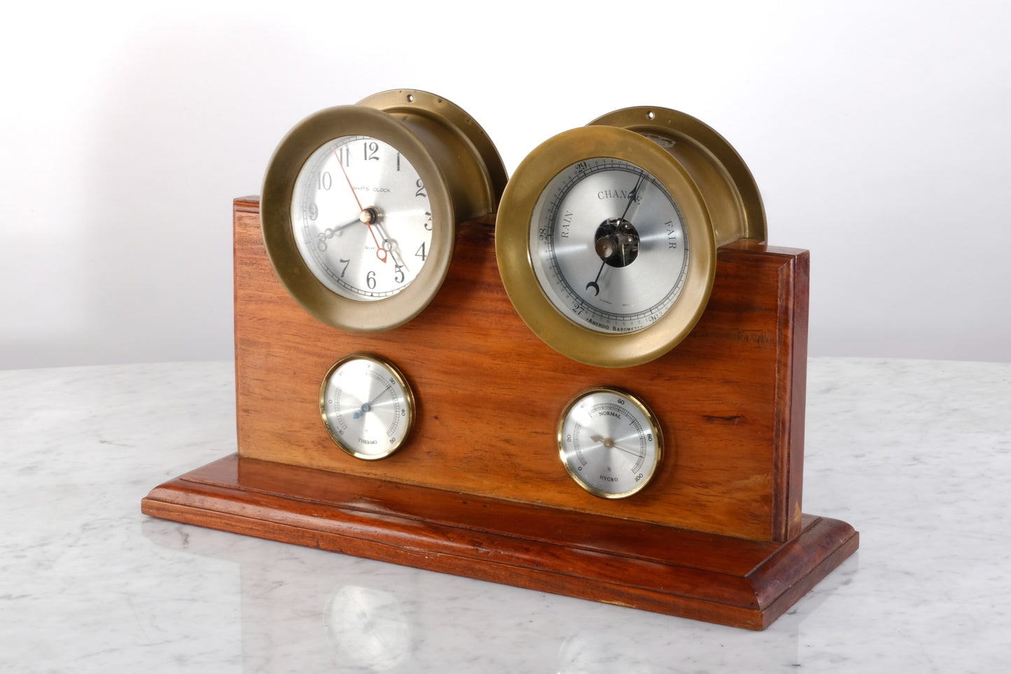 Art deco Ship’s clock
