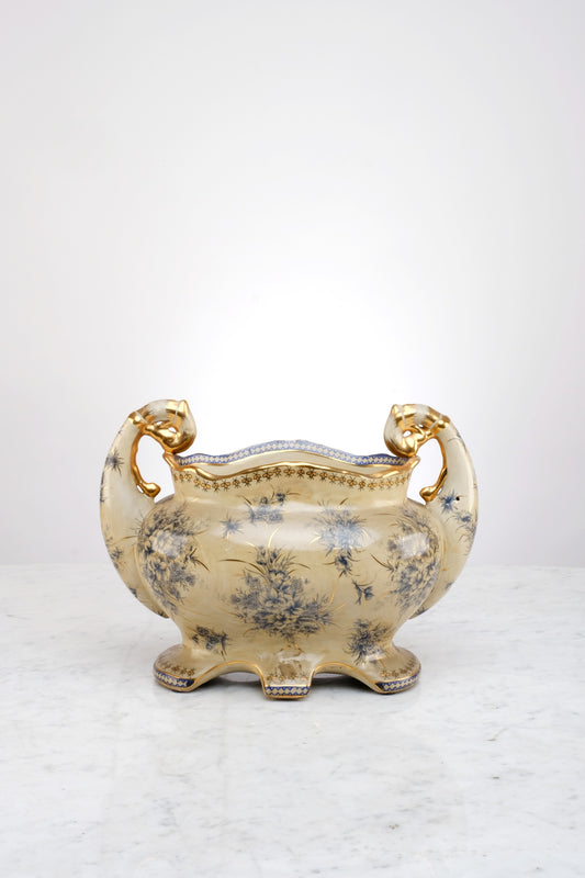 EUROPIAN STYLE PORCELAIN FLOWER VASE