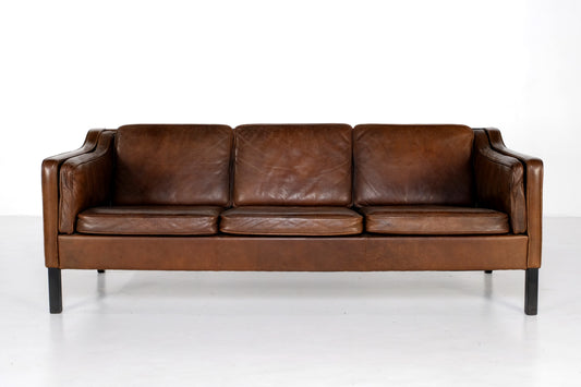 URBAN STYLE LEATHER COUCH