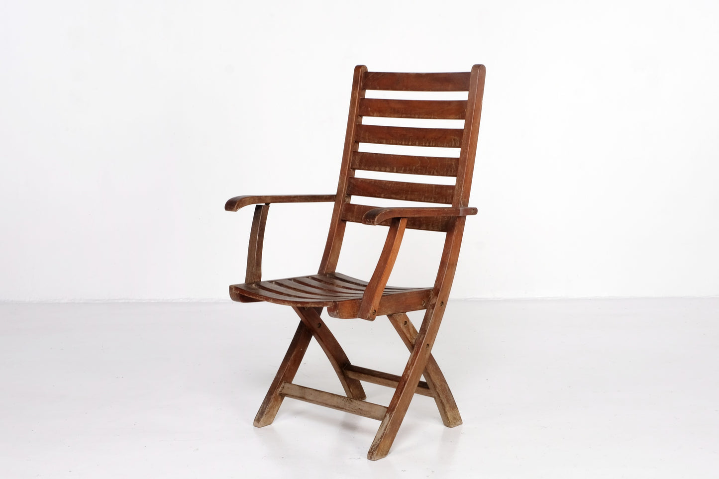 VINTAGE WOOD FOLDING ARMCHAIR BY: FELIX WOOD