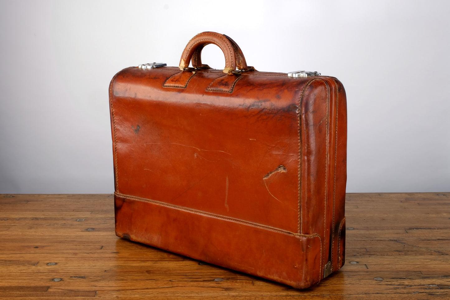 THE LITTLE COLONEL SUITCASE