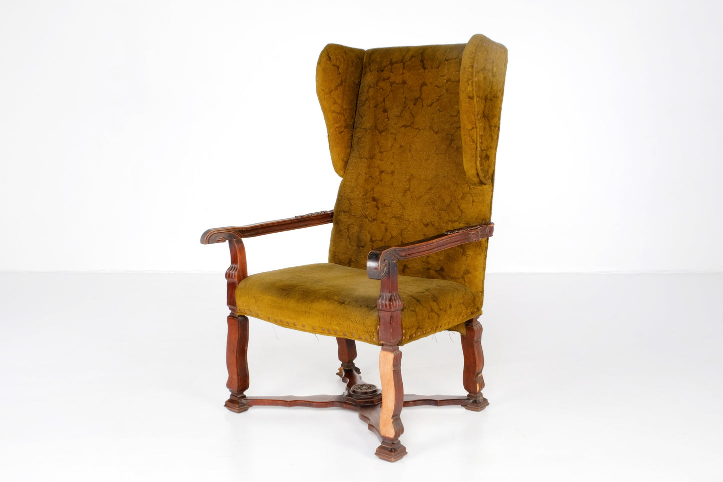 ANTIQUE HIGH WINGBACK CHAIR