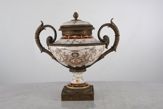 ASIAN CENTURY CERAMIC TROPHY VASE