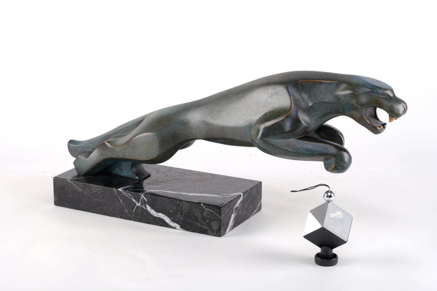 ARTDECO “LEAPING JAGUAR MASCOT 1000”