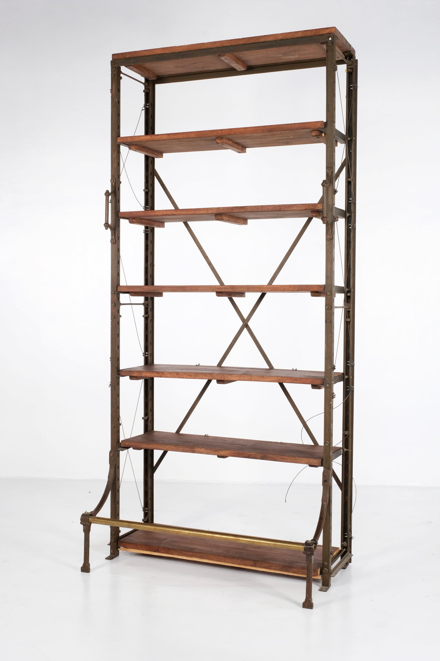 SINGLE SIZE VINTAGE SHELVING UNIT