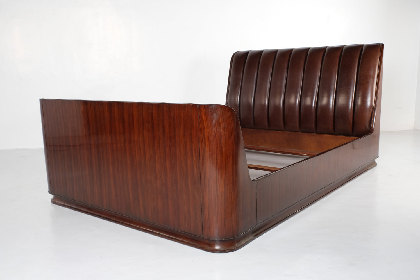 RALPH LAUREN MODERN METROPOLIS KING SIZE BED FRAME