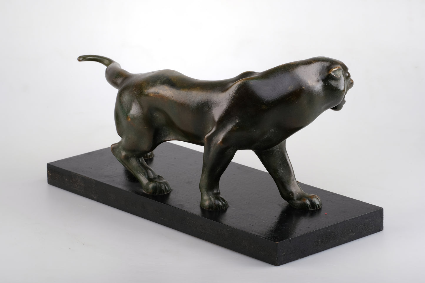 “WALKING JAGUAR”