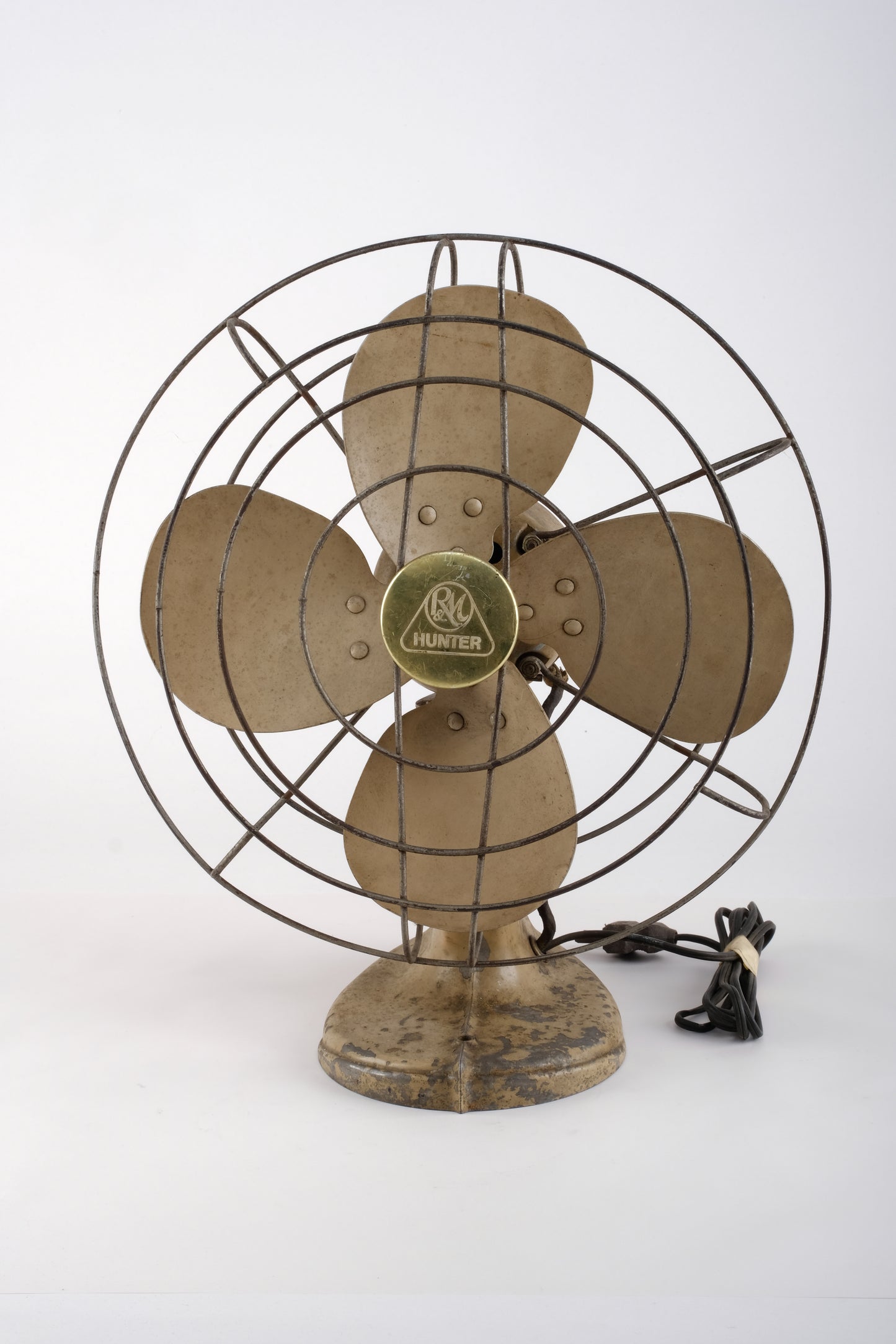 HUNTER ELECTRIC DESK FAN