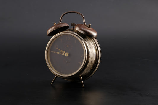 ALIBA WEST ALARM CLOCK
