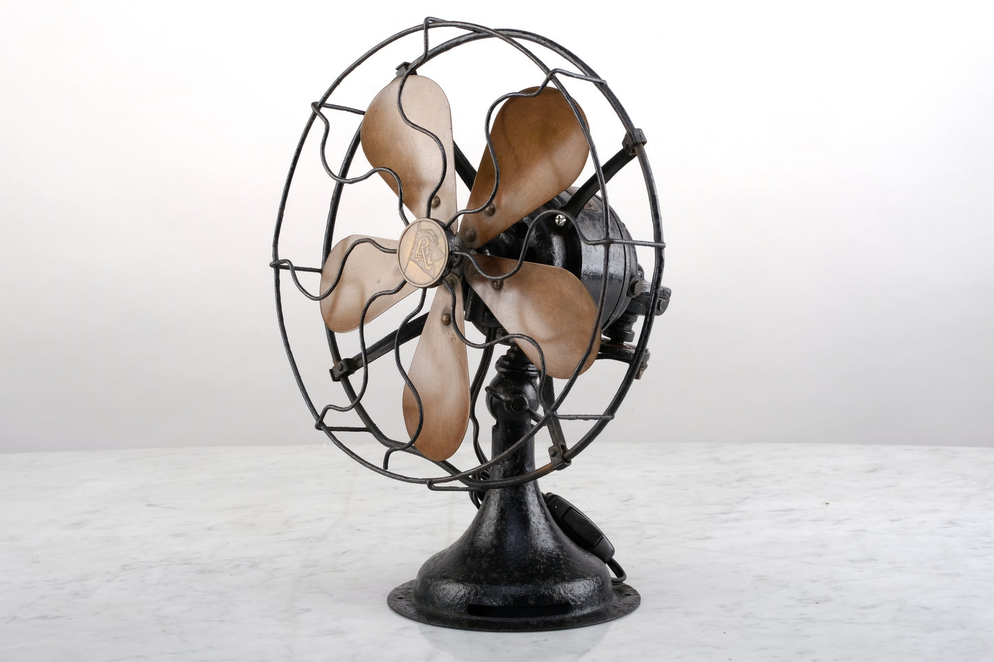 ROBBINS MYERS ELECTRIC DESK FAN 5 BLADE OSCILLATING
