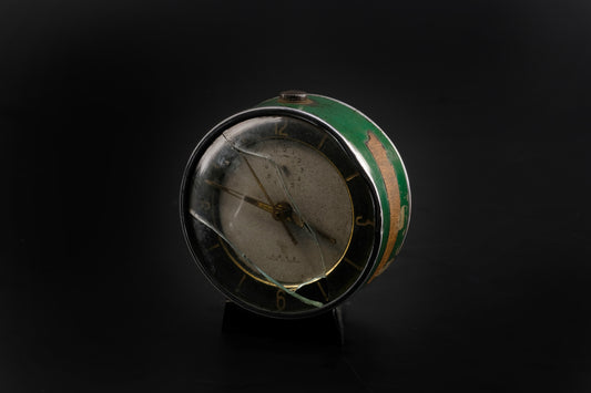 DIAMOND GREEN DESK CLOCK